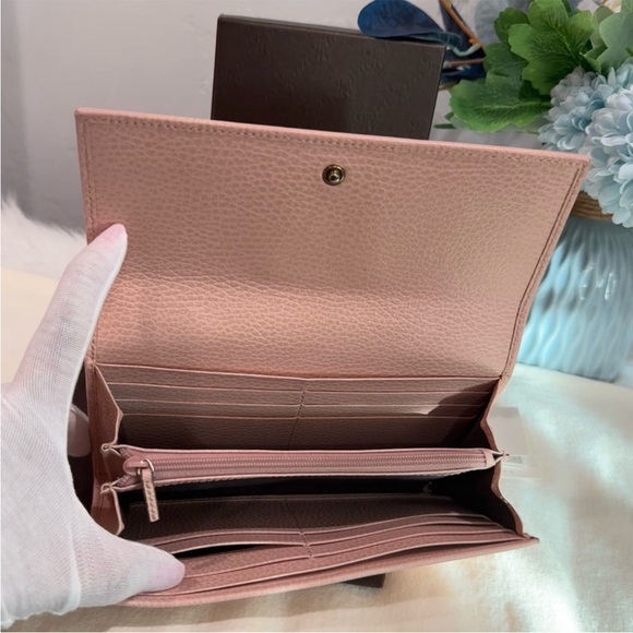 Gucci Garden Long Wallet - Picture 3 of 16